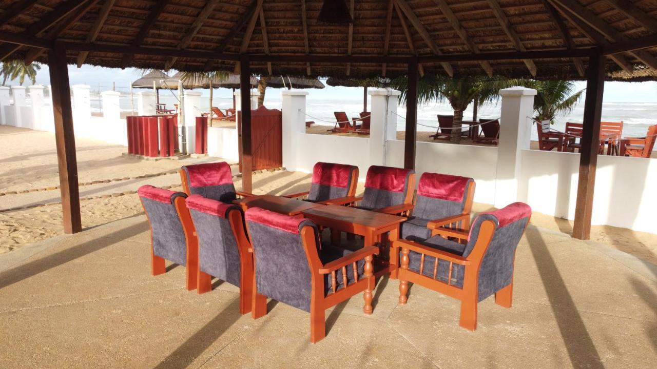 Charlestina Beach Resort Ampeni Esterno foto
