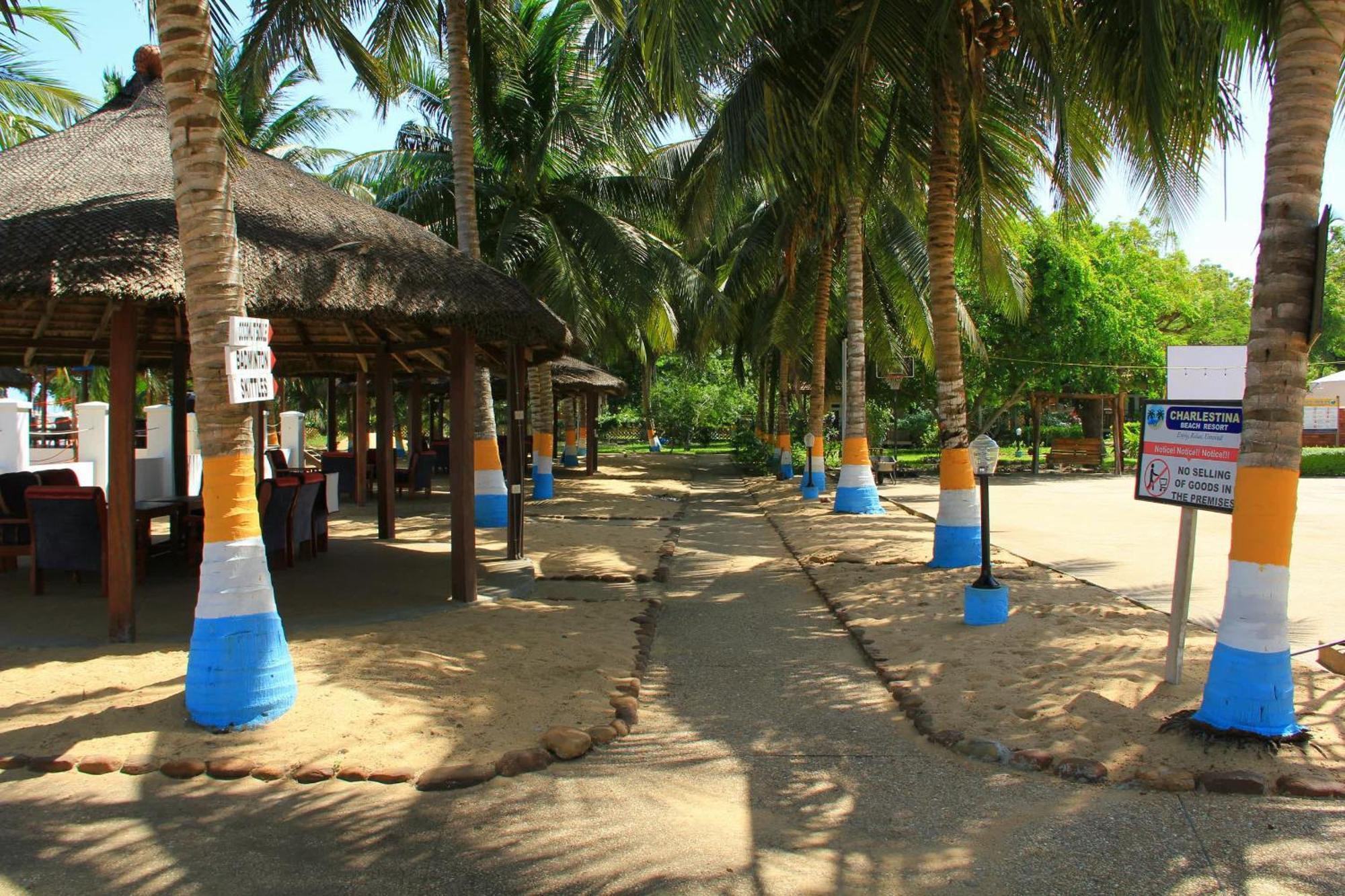 Charlestina Beach Resort Ampeni Esterno foto